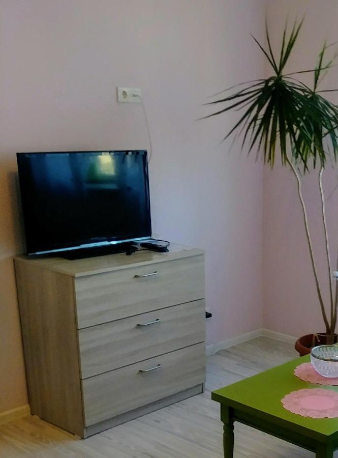 Appartamento Liudmila Liepāja Esterno foto